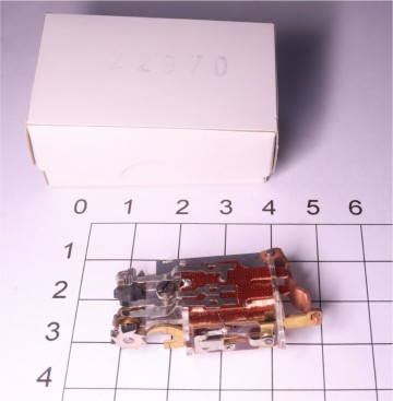 229700