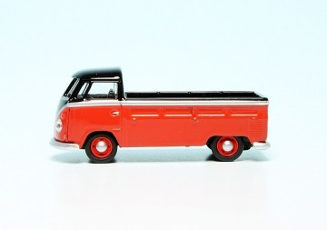 452677800 schuco vw t1 bulli pritschenwagen31280x1280